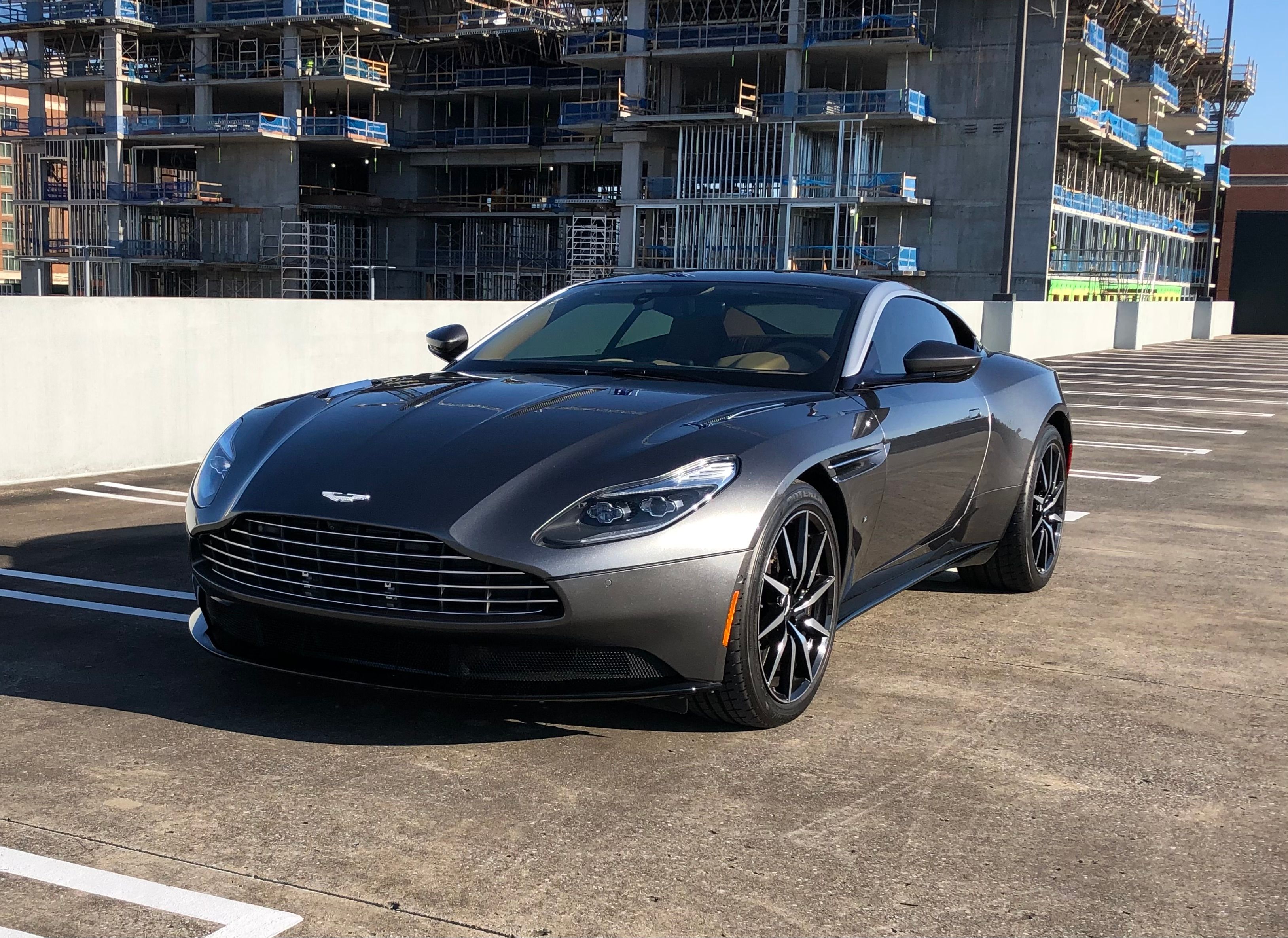Used 2017 Aston Martin DB11 V12 RWD image 12