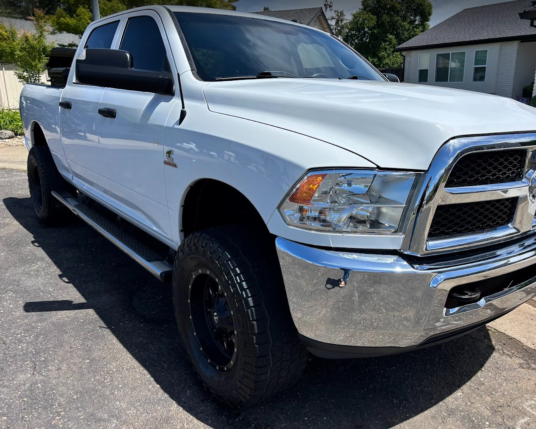 Used 2018 RAM 2500 Tradesman w/ Chrome Appearance Group AWD/4WD image 1