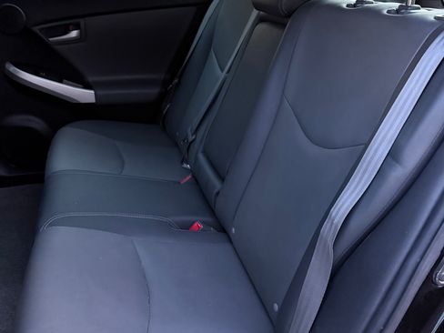 Used 2015 Toyota Prius Four image 13