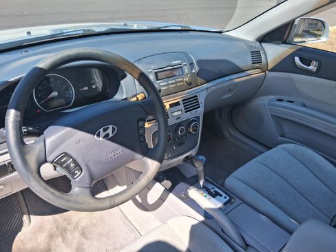 Used 2007 Hyundai Sonata GLS image 11
