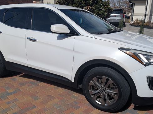 Used 2013 Hyundai Santa Fe Sport image 2