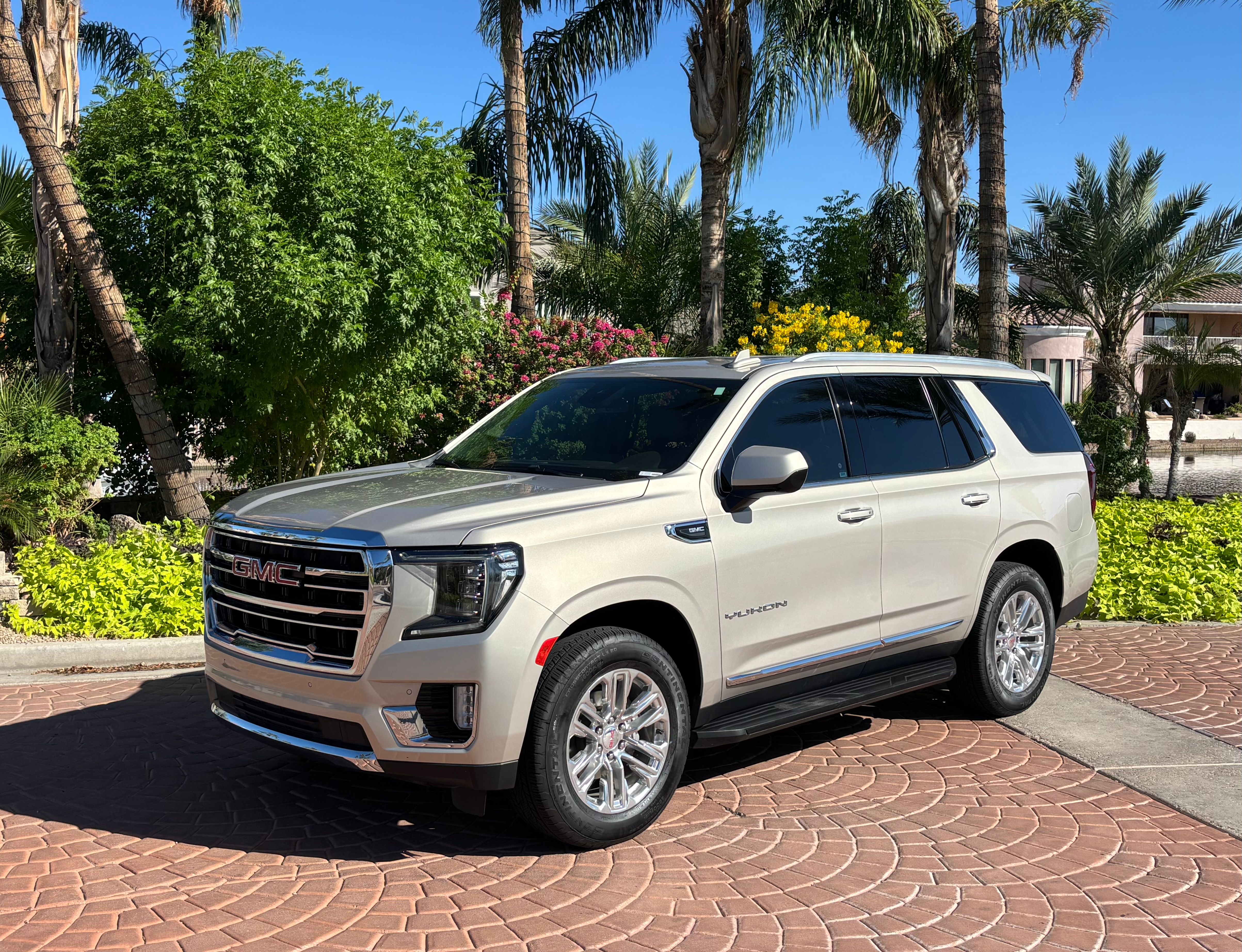 Used 2023 GMC Yukon SLT RWD image 5