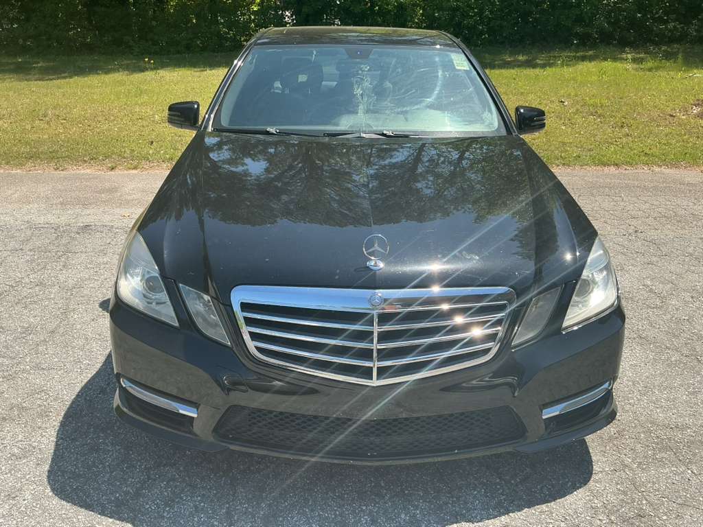 Used 2012 Mercedes-Benz E 350 Sedan image 2