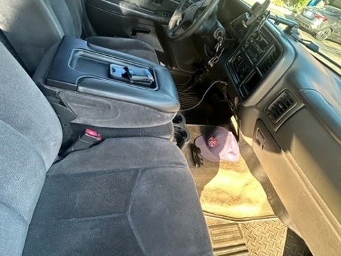 Used 2006 GMC Sierra 1500 SL image 15