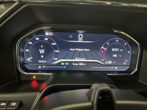 Used 2025 GMC Sierra 1500 Denali Ultimate image 11