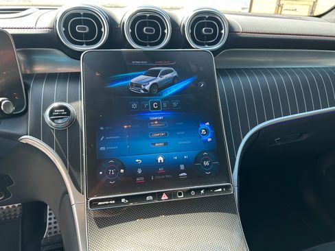 Used 2024 Mercedes-Benz GLC 43 AMG 4MATIC image 10