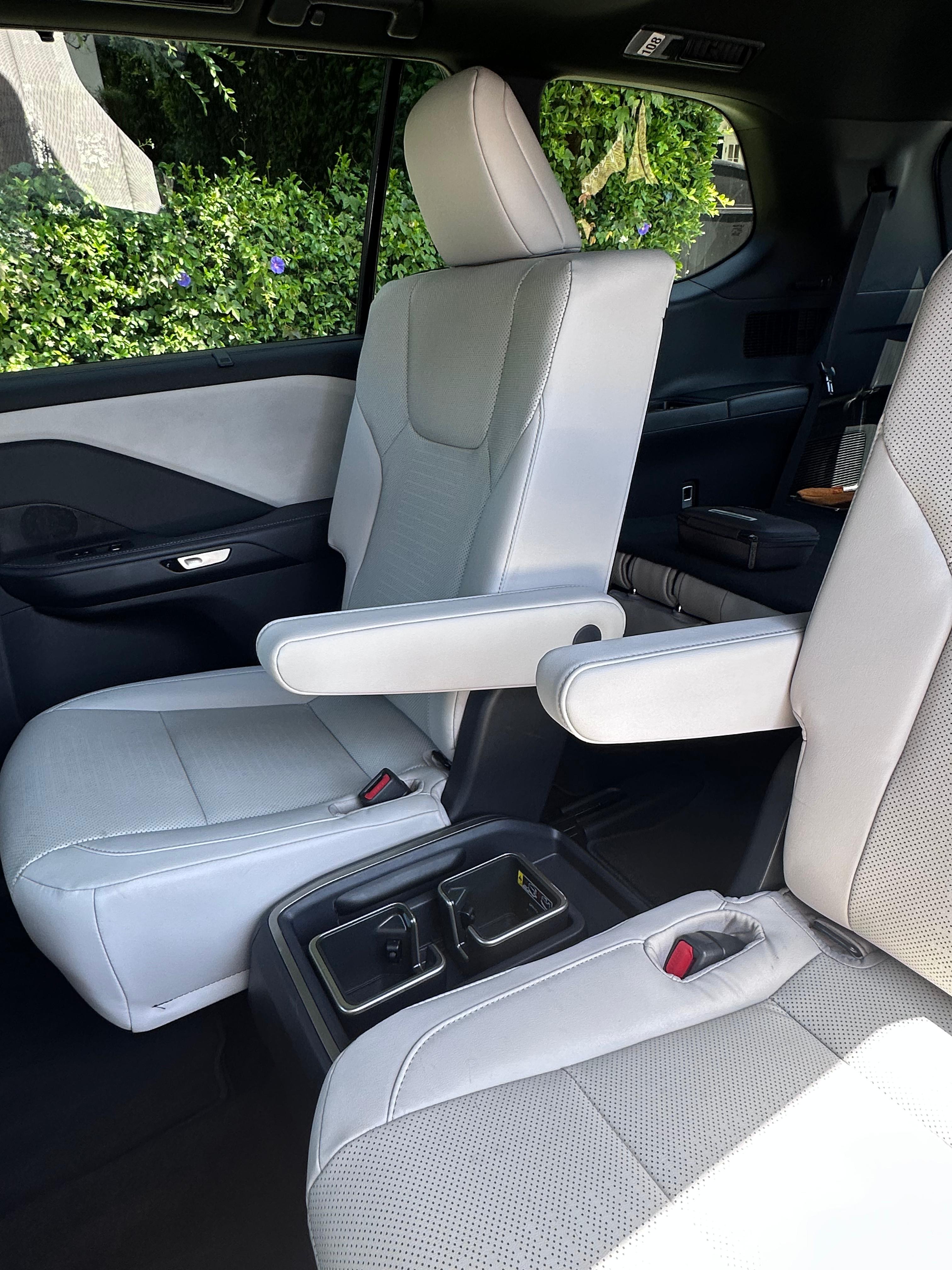 Used 2026 Lexus TX 350 AWD w/ Technology Package image 15