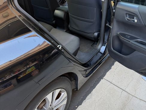 Used 2015 Honda Accord LX image 9