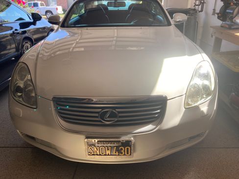 Used 2002 Lexus SC 430 Convertible image 11