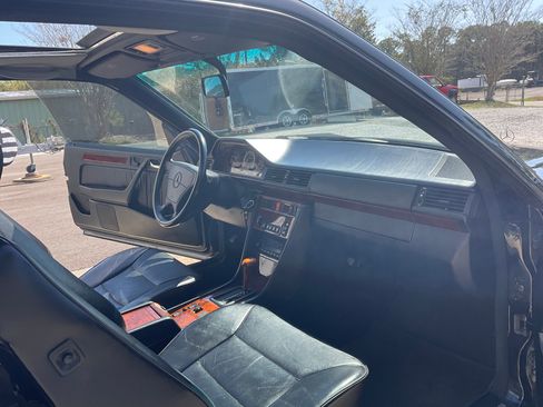 Used 1994 Mercedes-Benz E 320 Coupe image 17