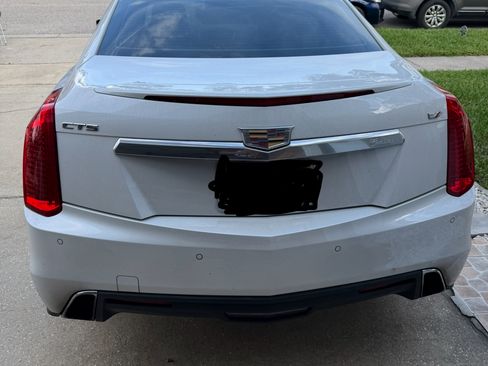 Used 2018 Cadillac CTS Vsport image 16