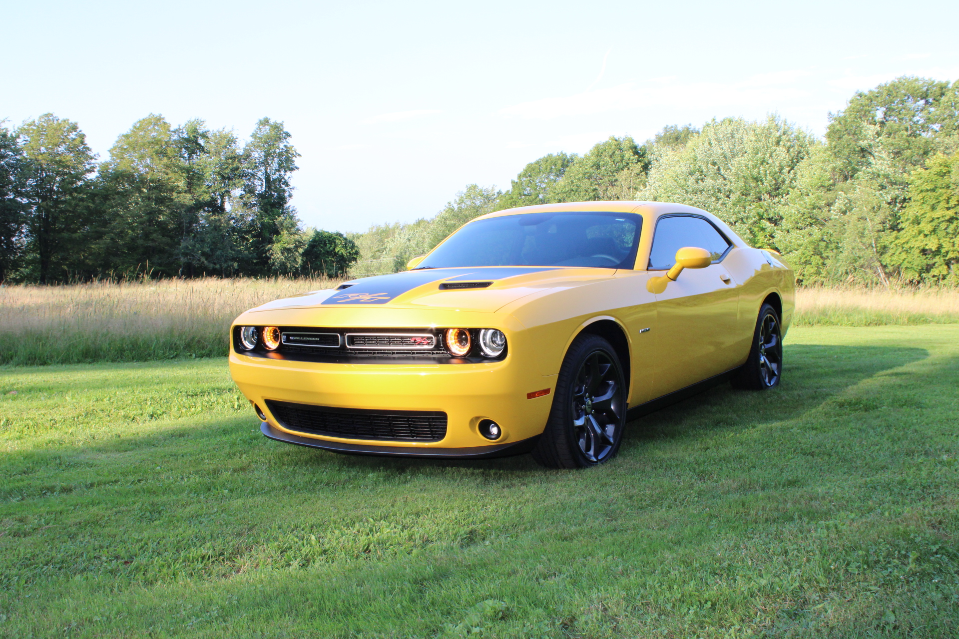 Used 2018 Dodge Challenger R/T Plus RWD image 23