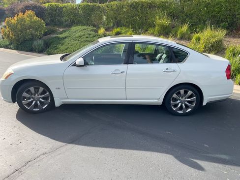 Used 2006 INFINITI M35 w/ (J01) Journey Pkg image 4