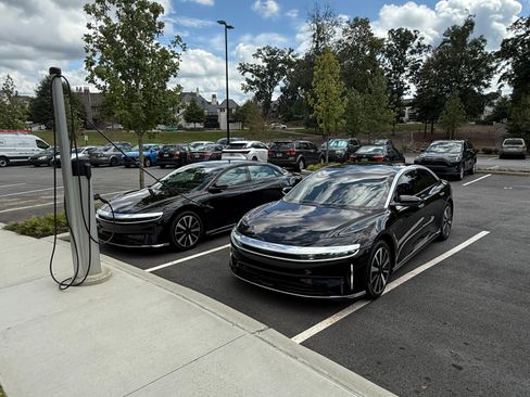 Used 2024 Lucid Air Touring image 14