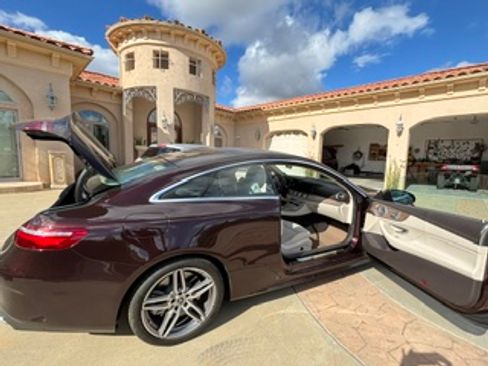 Used 2019 Mercedes-Benz E 450 Coupe image 2