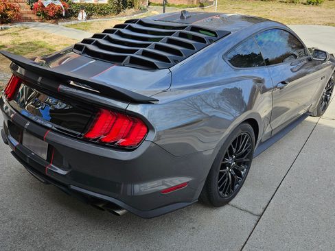 Used 2021 Ford Mustang GT Premium w/ GT Performance Package image 6