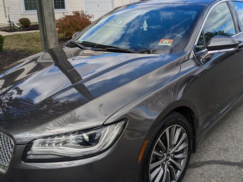 Used 2018 Lincoln MKZ Premiere image 6