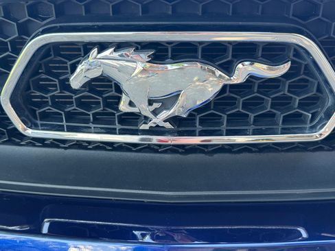 Used 2015 Ford Mustang 50 Years RWD image 17
