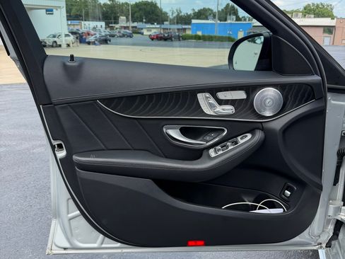 Used 2016 Mercedes-Benz C 300 4MATIC Sedan image 12