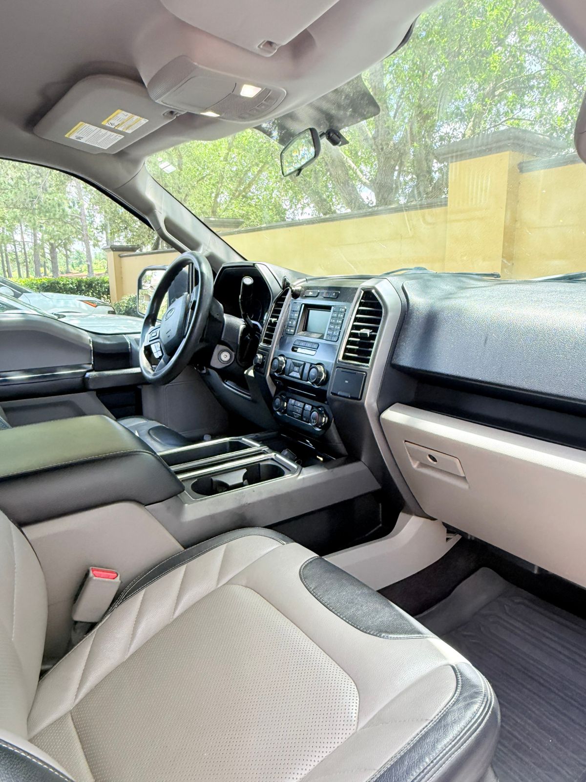 Used 2016 Ford F150 XLT RWD image 15