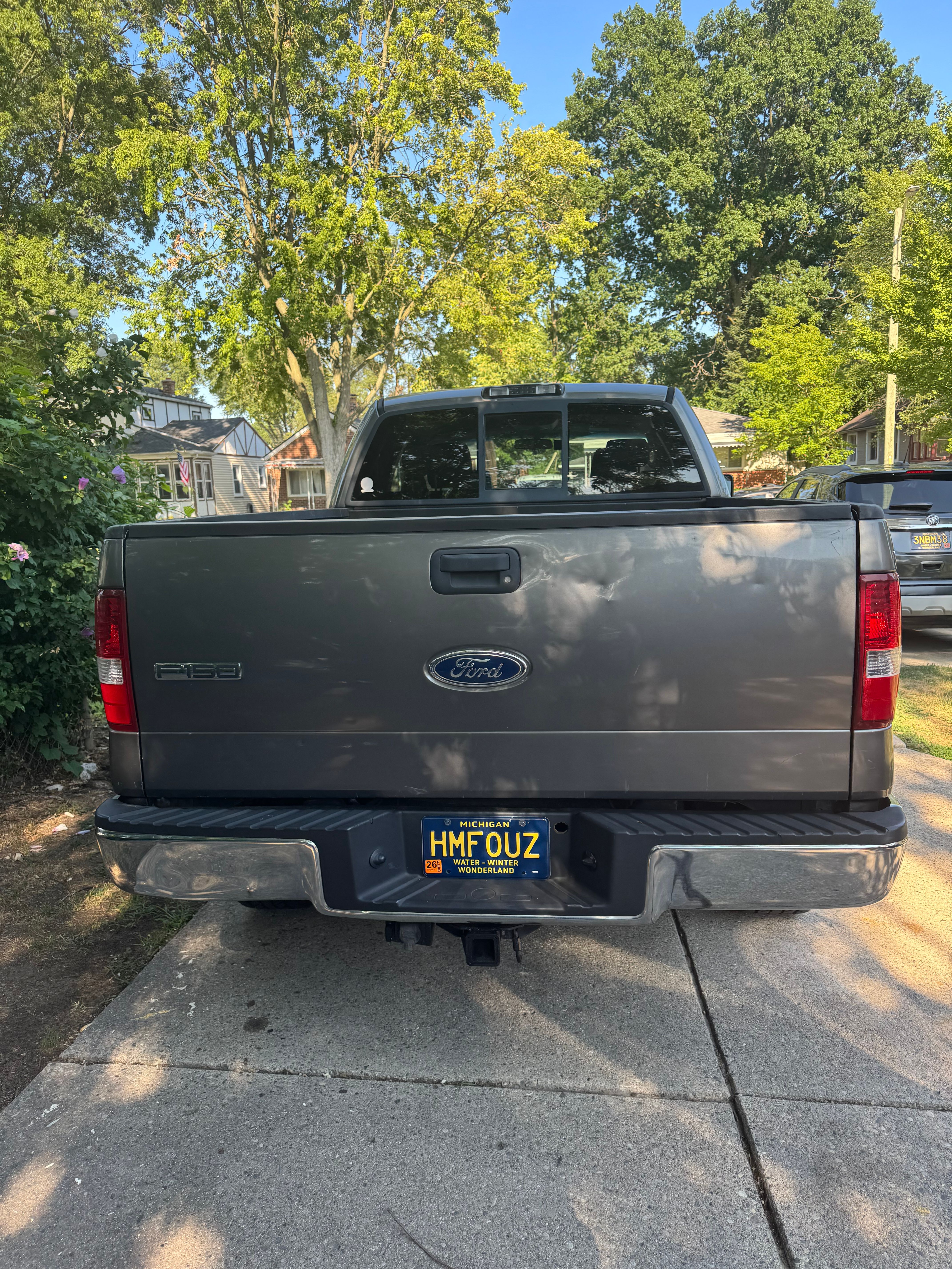 Used 2005 Ford F150 XLT AWD/4WD image 11