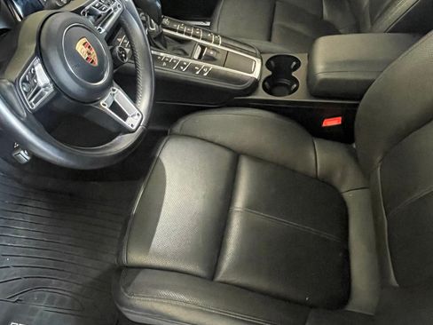Used 2019 Porsche Macan S w/ Premium Package Plus AWD/4WD image 10