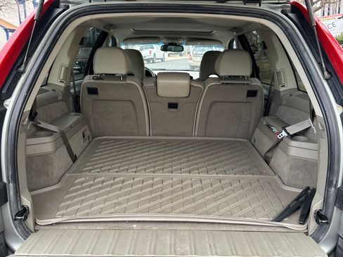 Used 2005 Volvo XC90 2.5T image 15