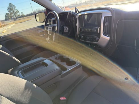 Used 2015 GMC Sierra 1500 SLE w/ Carbon-22 Edition image 14