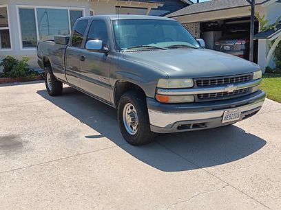 Used 2000 Chevrolet Silverado 2500 LT