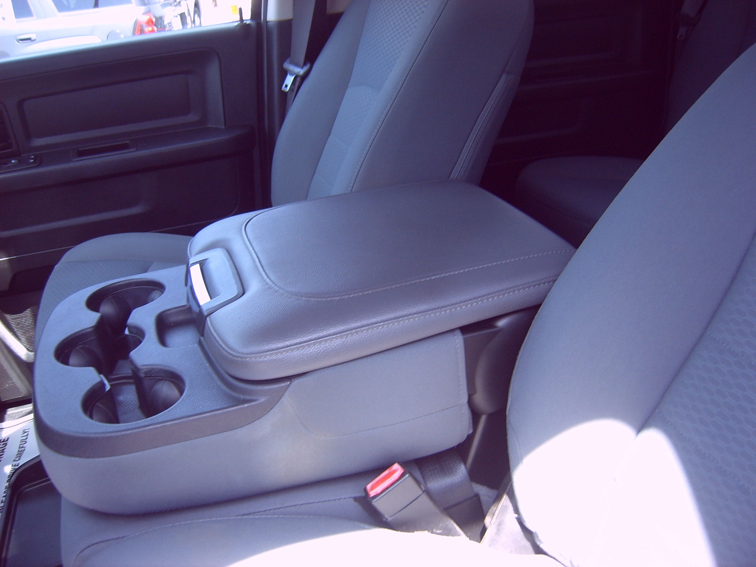 Used 2019 RAM 1500 Tradesman w/ Tradesman SXT Package AWD/4WD image 17