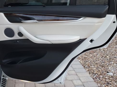 Used 2017 BMW X5 xDrive35i image 11