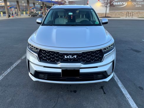 Used 2023 Kia Sorento EX image 23