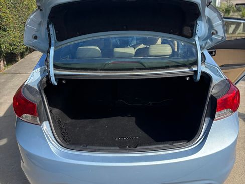 Used 2013 Hyundai Elantra Limited w/ Technology Pkg image 9