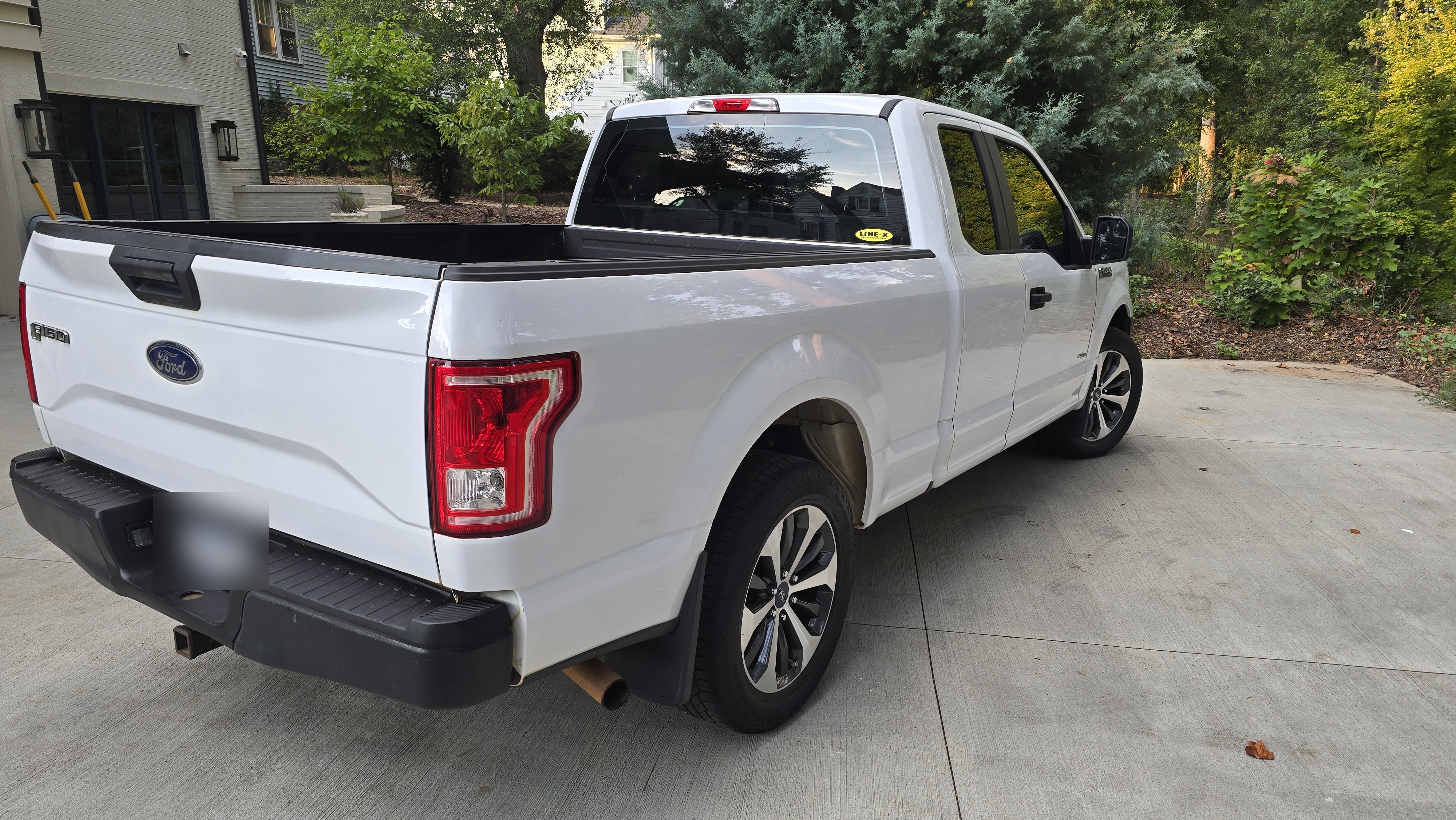 Used 2015 Ford F150 XL w/ Equipment Group 101A Mid RWD image 6