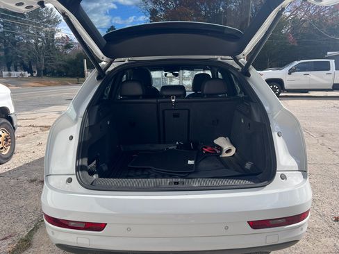 Used 2018 Audi Q3 2.0T Premium w/ Convenience Package image 6