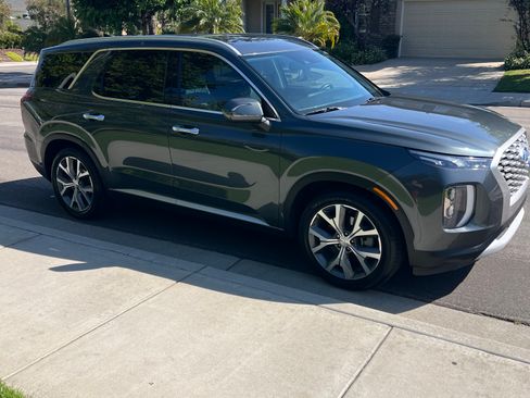 Used 2022 Hyundai Palisade SEL w/ 8P Bench Seat Package FWD image 6