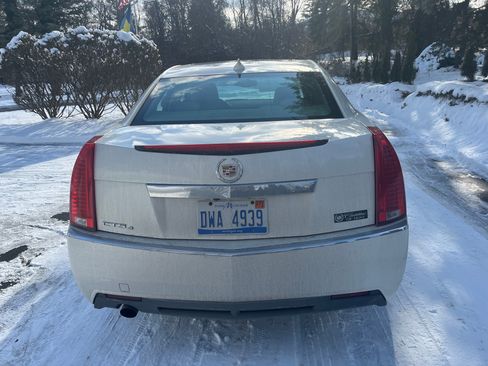 Used 2011 Cadillac CTS Luxury image 5