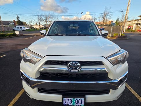 Used 2018 Toyota 4Runner Limited image 5