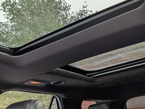 Used 2014 Ford Explorer Limited image 10