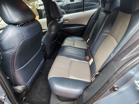 Used 2021 Toyota Corolla LE image 14