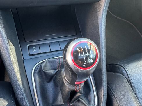 Used 2013 Volkswagen GTI Autobahn image 12