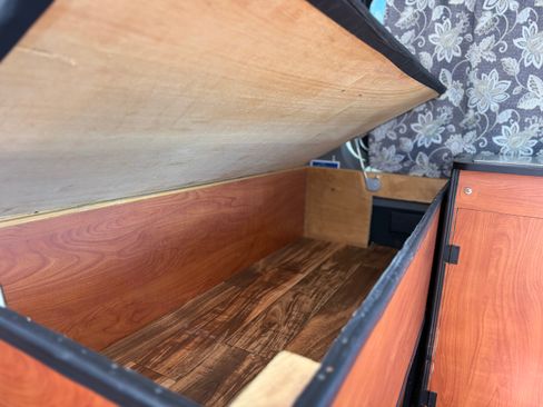 Used 2012 Mercedes-Benz Sprinter 2500 image 26