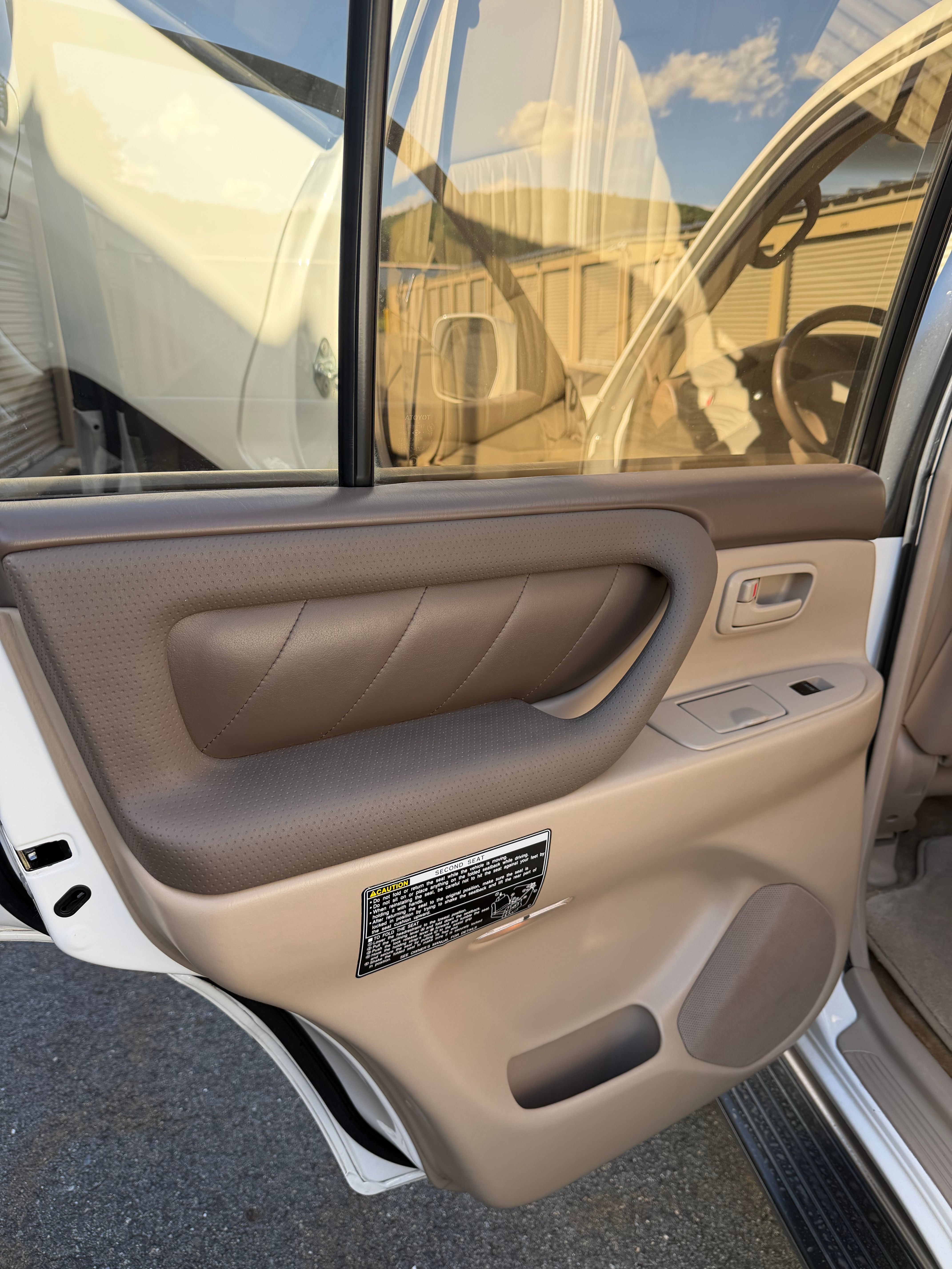 Used 2002 Toyota Land Cruiser AWD/4WD image 26