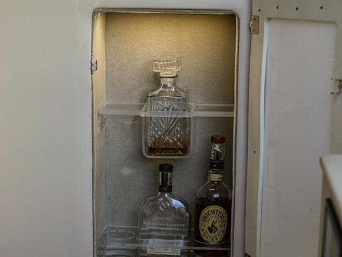 Used 2023 Mercedes-Benz Sprinter 3500 image 25