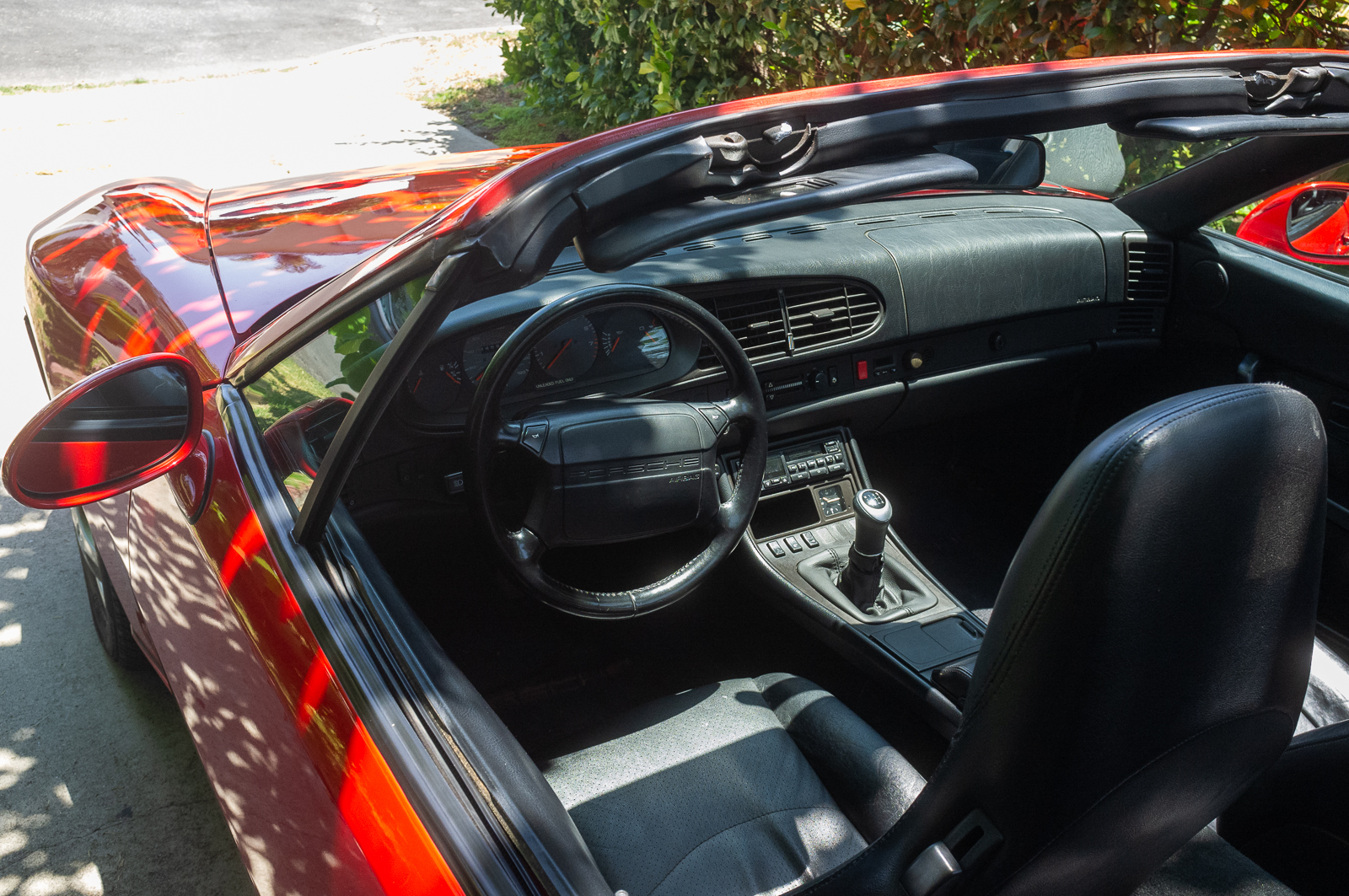 Used 1995 Porsche 968 Cabriolet RWD image 28