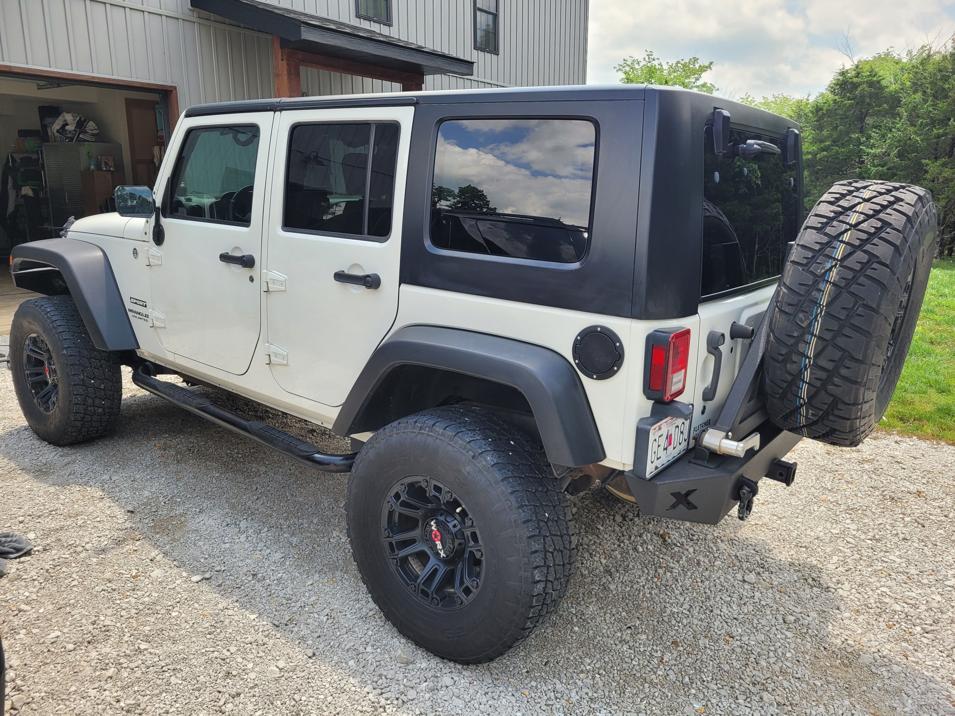 Used 2010 Jeep Wrangler Unlimited Sport AWD/4WD image 4