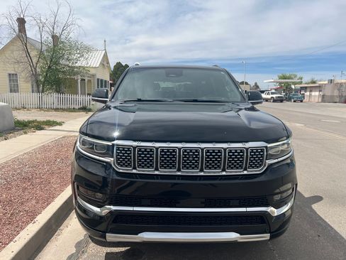 Used 2022 Jeep Grand Wagoneer Series I AWD/4WD image 21