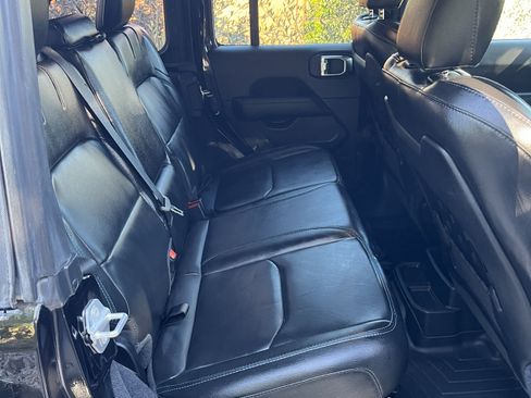 Used 2021 Jeep Wrangler Unlimited Rubicon 4xe w/ Steel Bumper Group image 24