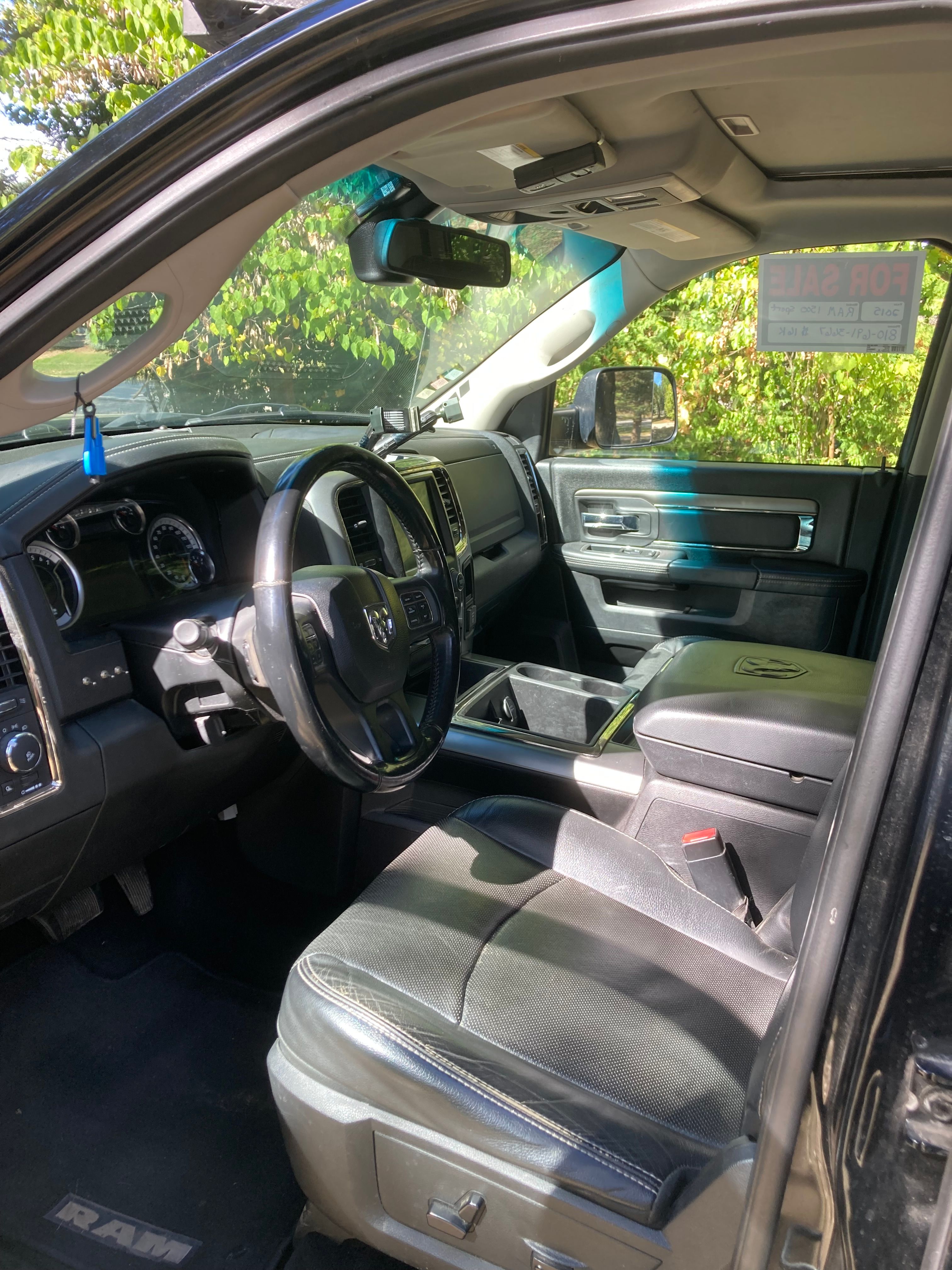 Used 2015 RAM 1500 Sport w/ Sport Premium Group AWD/4WD image 9