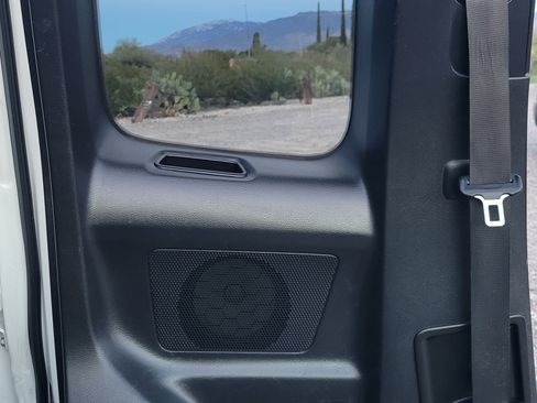 Used 2019 Toyota Tacoma SR w/ SR Convenience Package image 20